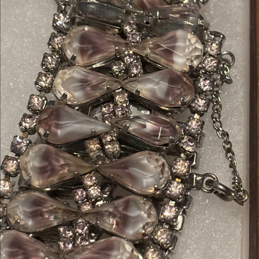 Vintage Bracelet and Clip On Earrings, Rhinestone - Picture 7 of 8